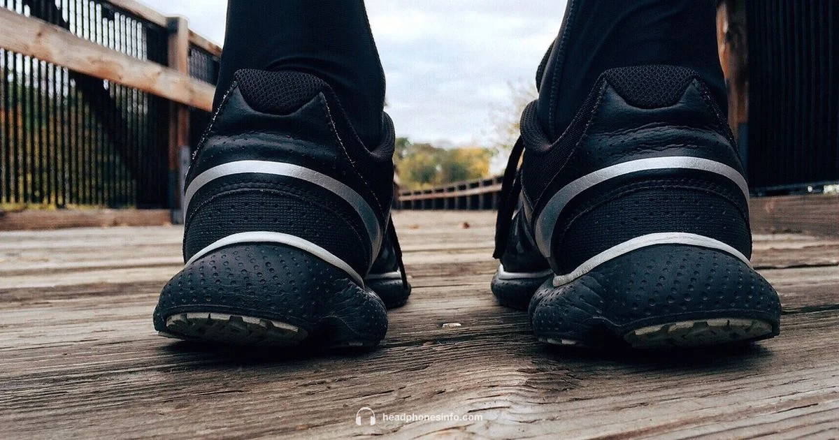 Running Headphones Guide - Headphones Info