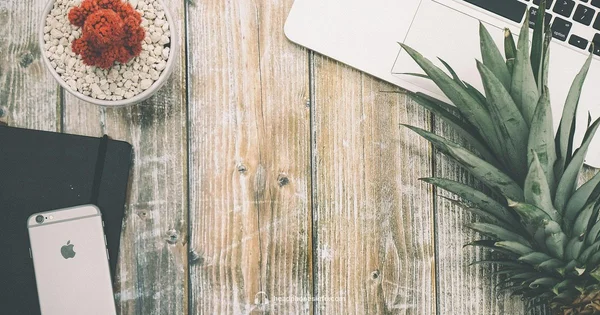 Space Grey AirPods Max - Headphones Info