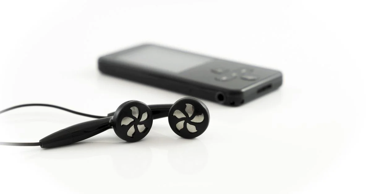 Headphones in Action Headphones in Action - Headphones Info