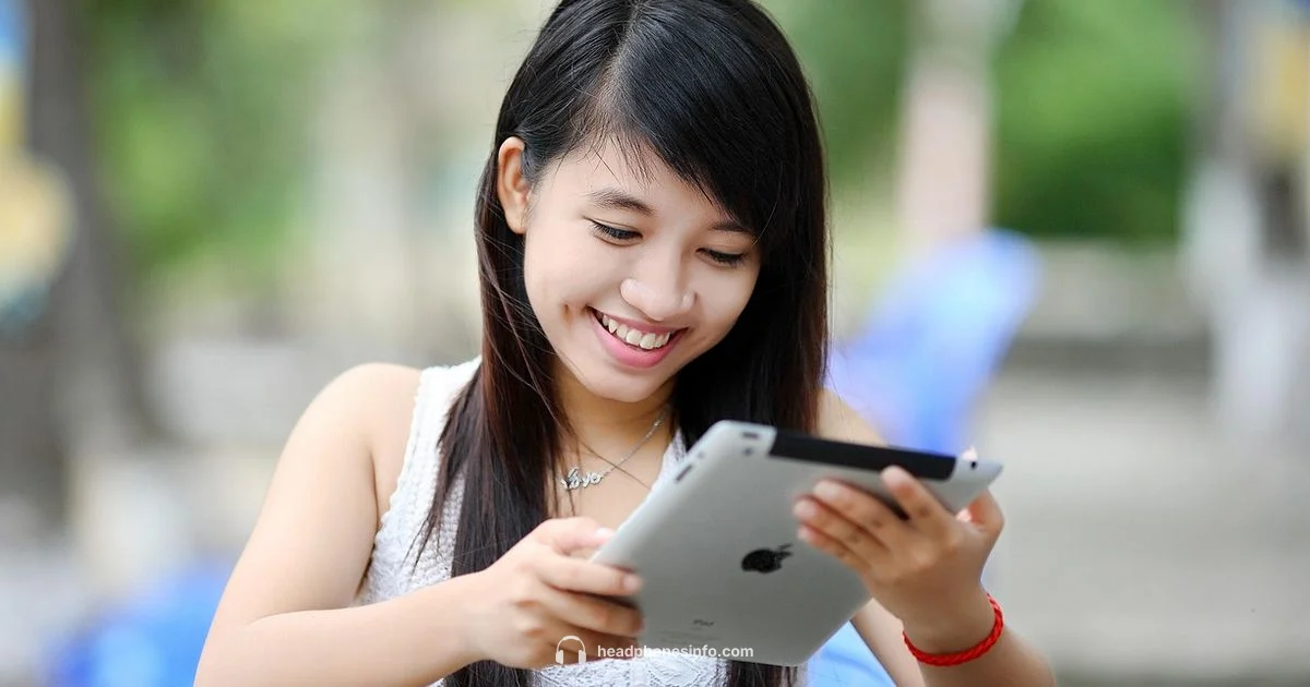 iPad Headphone Picks - Headphones Info