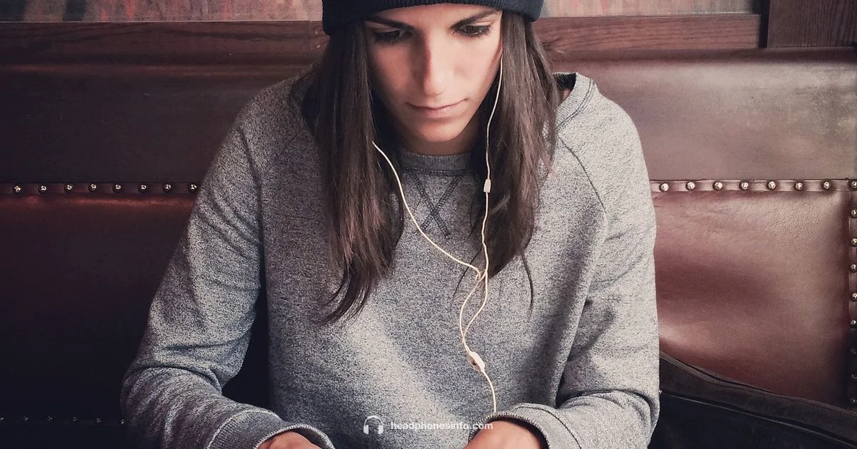 Headphone Buying Guide - Headphones Info