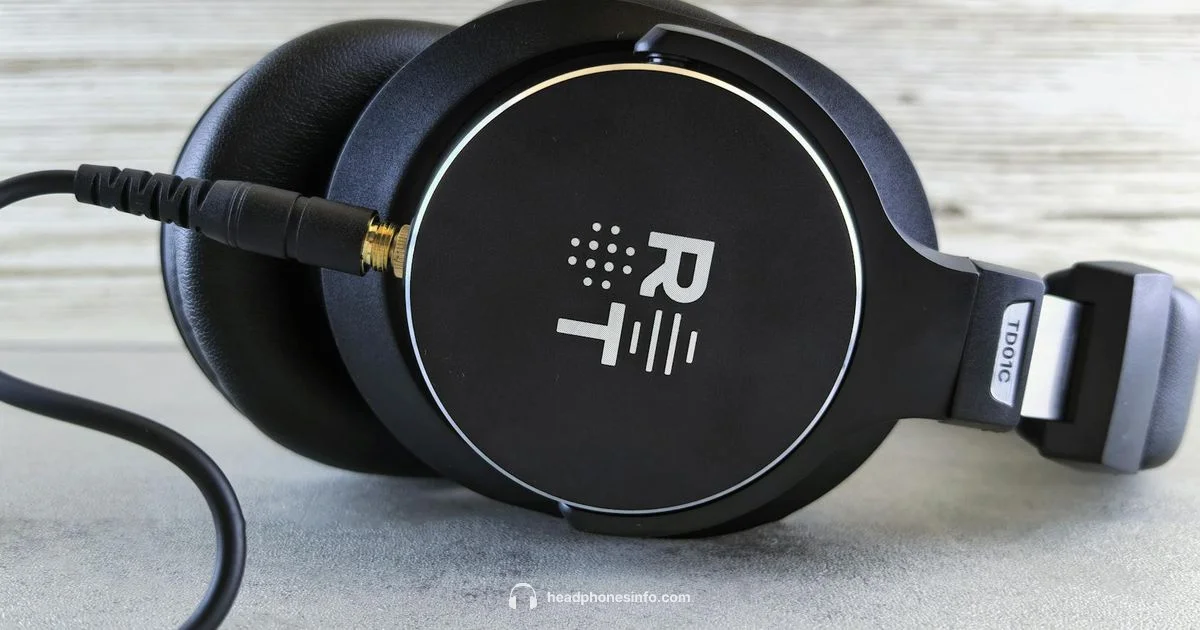 Odor-Free Listening Odor-Free Listening - Headphones Info