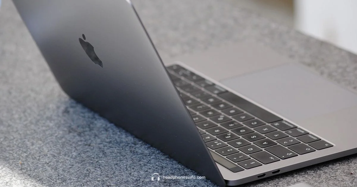 iPhone 15 Audio iPhone 15 Audio - Headphones Info