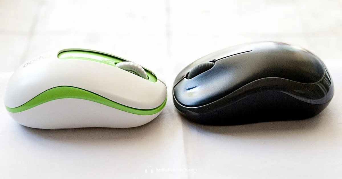 Apple Pro Headphones Overview Apple Pro Headphones Overview - Headphones Info