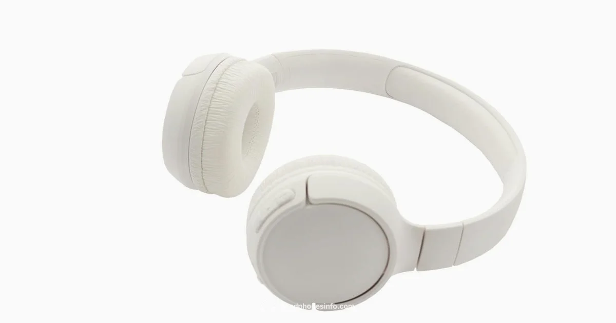 Longest Battery Life - Headphones Info