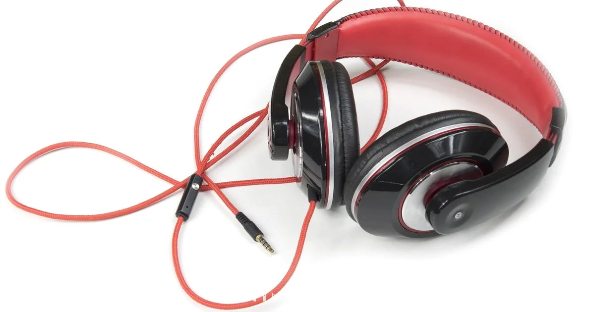 Wired Headphones Charge - Headphones Info