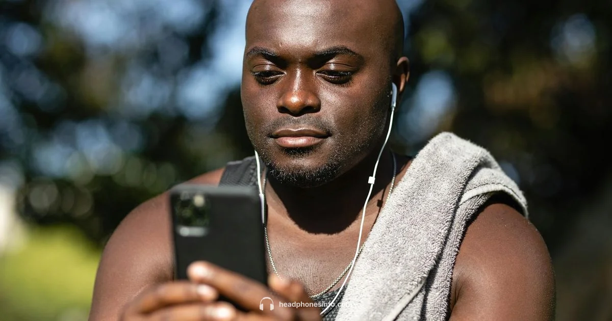 Neckband Earphones Guide - Headphones Info